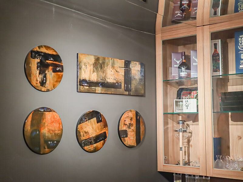 竹北裏月·晴酒新體驗:日式靜謐環境中品味中式料理。