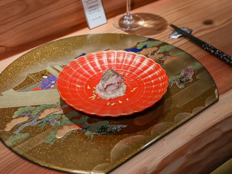 竹北裏月·晴酒新體驗:日式靜謐環境中品味中式料理。