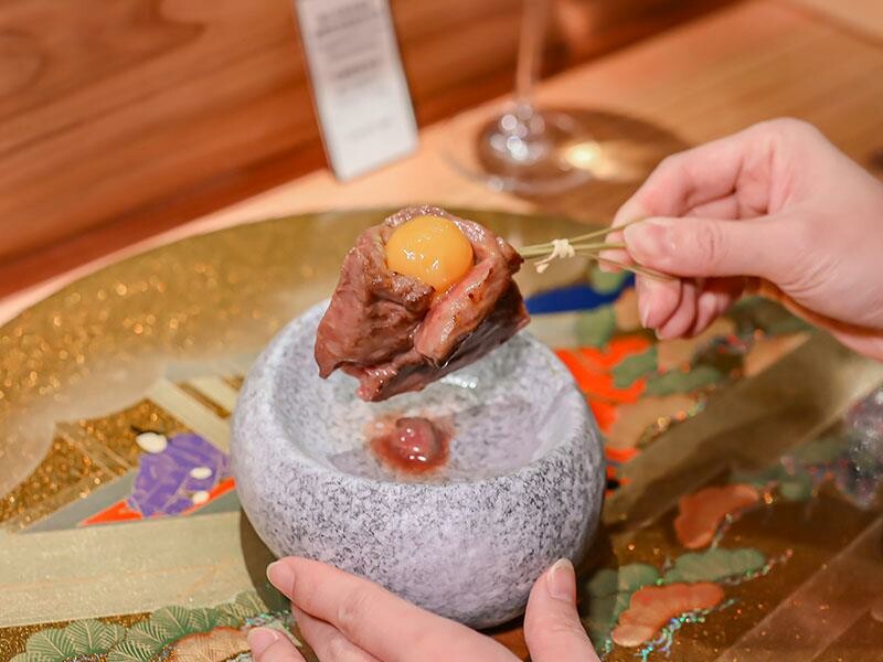 竹北裏月·晴酒新體驗:日式靜謐環境中品味中式料理。