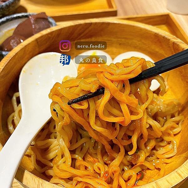 桃園市中壢區大師兄銷魂麵舖｜桃園連鎖麵舖推薦 @neru.foodie / 丸の良食