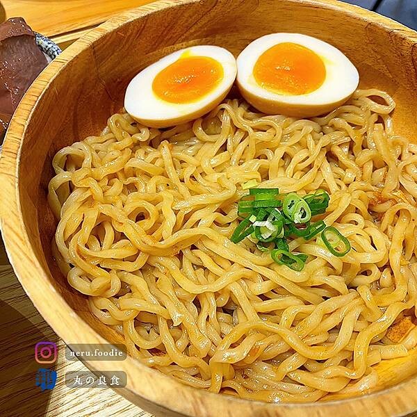 桃園市中壢區大師兄銷魂麵舖｜桃園連鎖麵舖推薦 @neru.foodie / 丸の良食