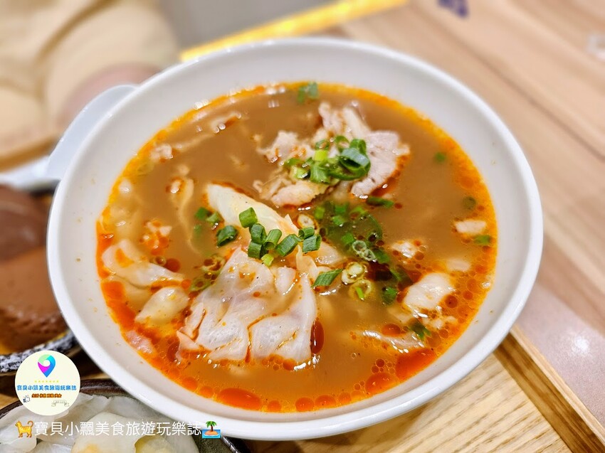 桃園市中壢區[食]桃園 大師兄銷魂麵舖 Q彈手工麵條拌上特調醬汁清爽開胃，炎炎夏日也能讓食慾大開~