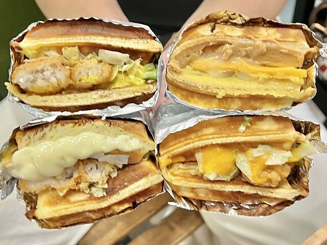 （中壢鬆餅）微笑的魚中壢元化加盟店～桃園最好吃鬆餅！2023