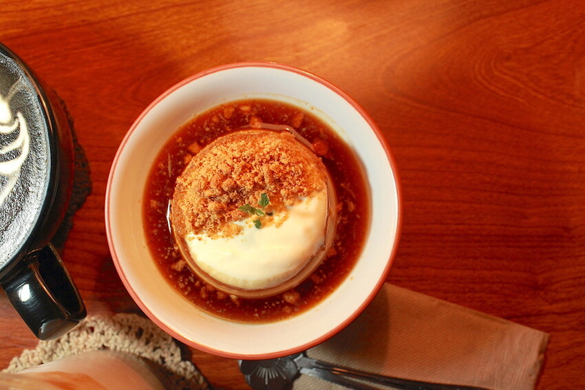 台南市北區吃。台南|北區。「稲満珈琲 Inamitsu Cafe」寵物友善餐廳,征戰世界各地咖啡拉花冠軍,隱身在巷弄老宅美味