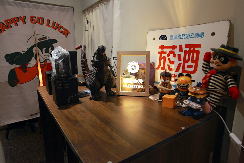 台南市北區吃。台南|北區。「稲満珈琲 Inamitsu Cafe」寵物友善餐廳,征戰世界各地咖啡拉花冠軍,隱身在巷弄老宅美味