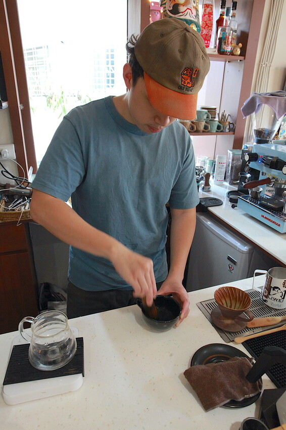 台南市北區吃。台南|北區。「稲満珈琲 Inamitsu Cafe」寵物友善餐廳,征戰世界各地咖啡拉花冠軍,隱身在巷弄老宅美味