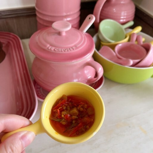 桃園平鎮早午餐推薦—晏朝食，超厚實餡料滿滿的起司豬排三明治和手打肉排漢堡吃過的人都讚不絕口