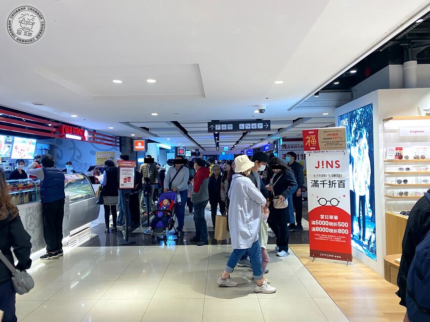 台北市南港區【 南港茶餐廳 】沒想到在台灣就能吃到香港老師傅的味道,1個人也可以吃到好吃的香港打邊爐,旺角牛肉香菜