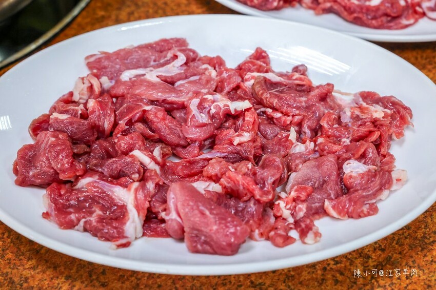 桃園市中壢區【桃園中壢美食】江家羊肉，電話超難訂位的羊肉爐推薦