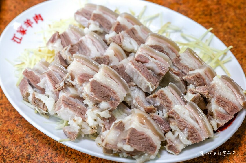 桃園市中壢區【桃園中壢美食】江家羊肉，電話超難訂位的羊肉爐推薦