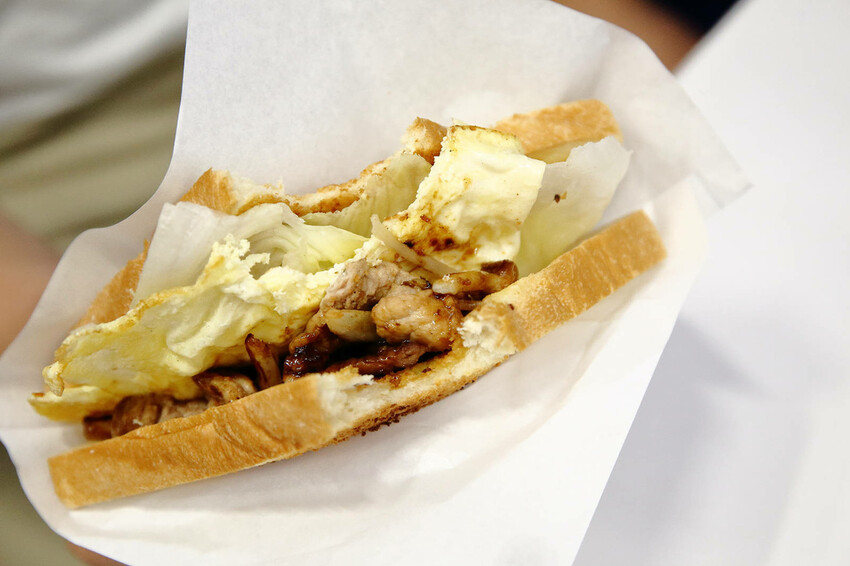 宜蘭美食早午餐這個超狂！碳個究竟早午晚餐浮誇系蛋餅多達34種