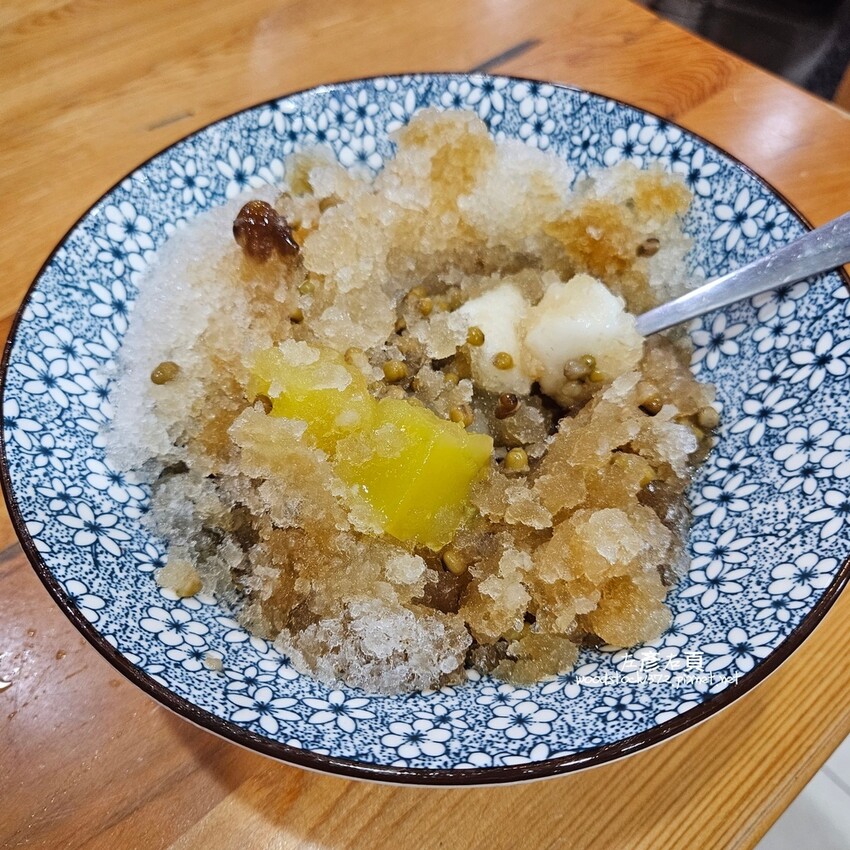 洪大福古早味挫冰_台南冰品_番茄蜜餞冰_八寶冰_麵茶冰