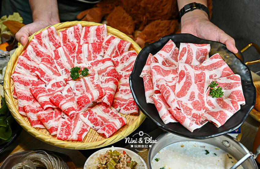 鍋泰山，台中大里美食推薦，泰式火鍋328元起野菜吃到飽、自助吧超豐盛 @Nini and Blue  玩樂食記