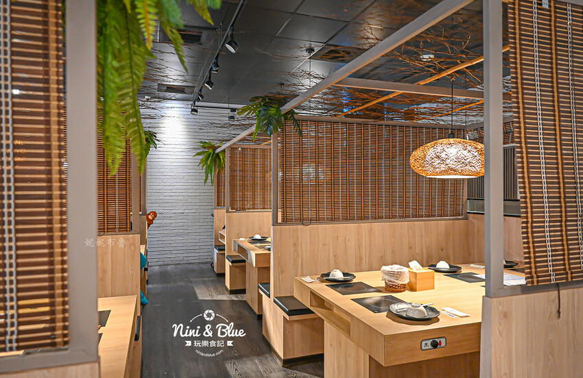 鍋泰山，台中大里美食推薦，泰式火鍋328元起野菜吃到飽、自助吧超豐盛 @Nini and Blue  玩樂食記