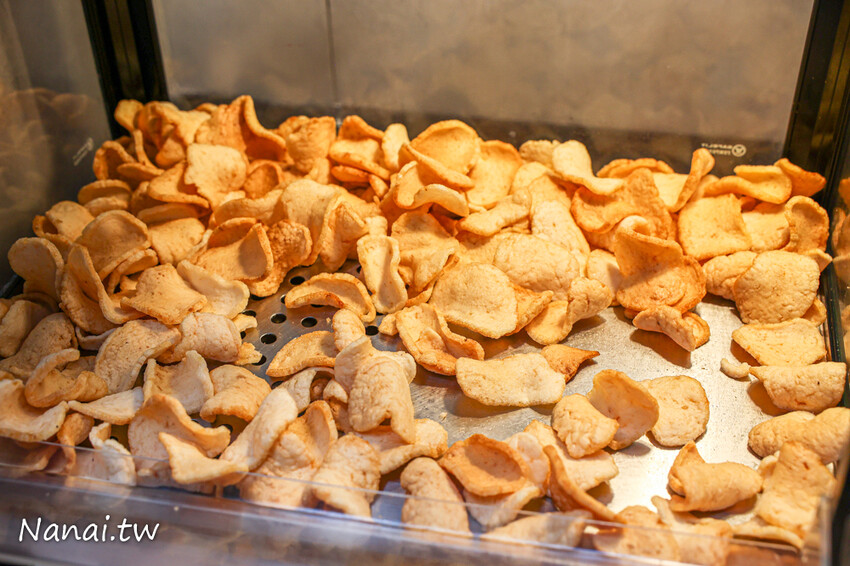 鍋泰山南洋鍋物台中大里店,超過30種蔬菜自助吧任你吃,冰淇淋、白飯、飲料通通有