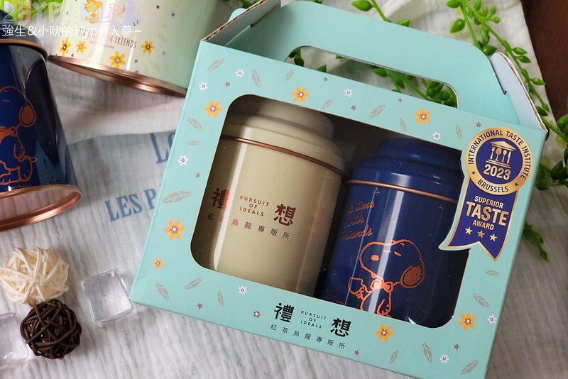 奶凍和茶飲結合迸出咕溜新滋味!加了紅麴的粉色珍珠顏色好夢幻,熱愛嚼嚼系茶飲必喝~