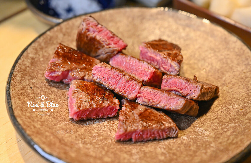 台中隱藏版燒肉推薦、日本A5和牛專賣，全程專人代烤-妮妮布魯