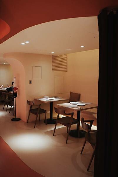 [ 台北美食 ] 嵩SUNG-台中HUN集團新品牌 新開幕東