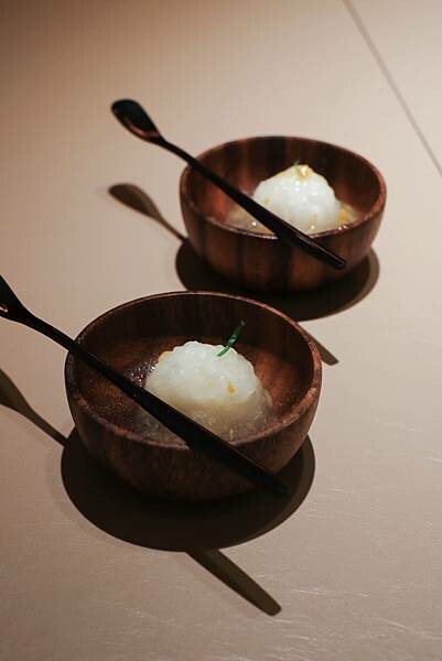 [ 台北美食 ] 嵩SUNG-台中HUN集團新品牌 新開幕東