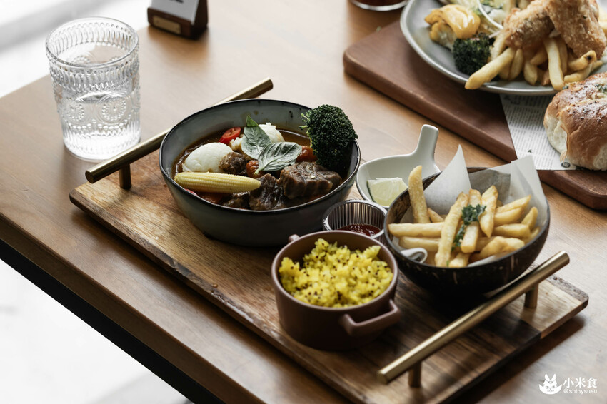 堅果光影｜晨食與光影問安｜台中早午餐｜西區下午茶｜新開幕 - 小米食