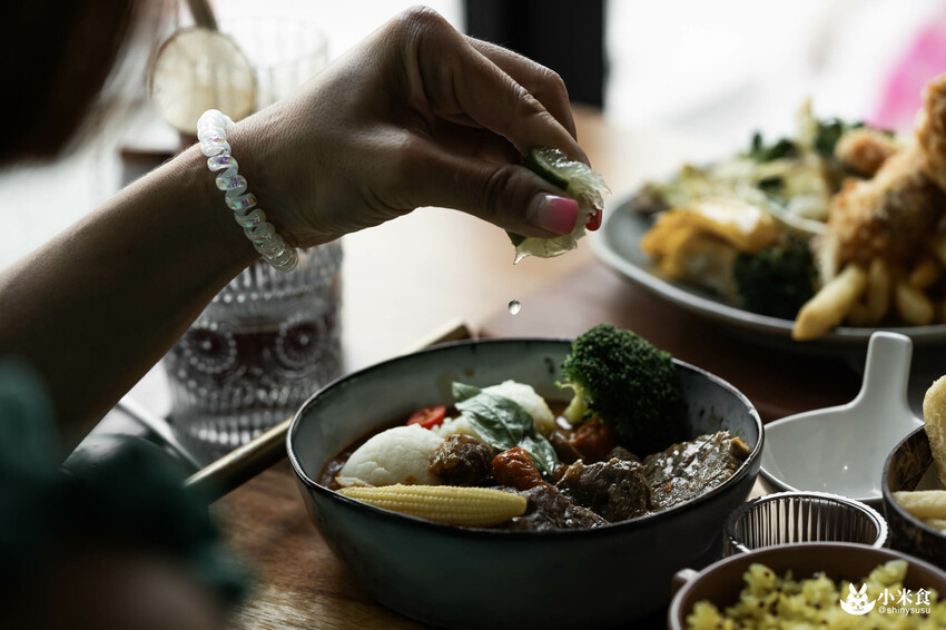 堅果光影｜晨食與光影問安｜台中早午餐｜西區下午茶｜新開幕 - 小米食