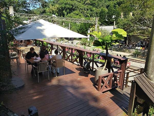 苗栗三義三丘景觀餐廳 3 Hills café~勝興車站舊山