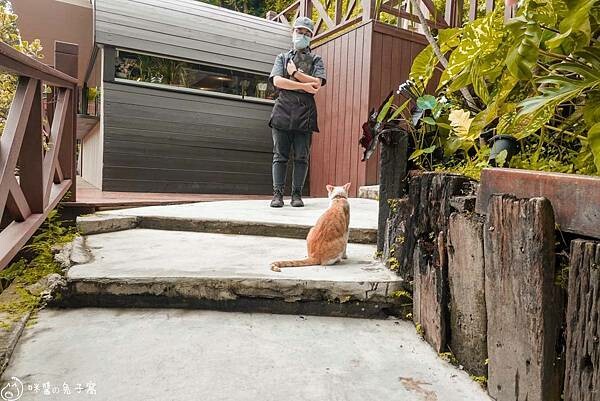 苗栗美食。三丘景觀餐廳 3 Hills café  勝興車站