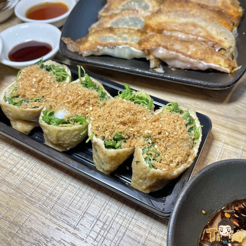 八方雲集新品牌比葷食還好吃的素食煎餃!其他全素麵食及湯品打破你對素食料理的刻板印象!