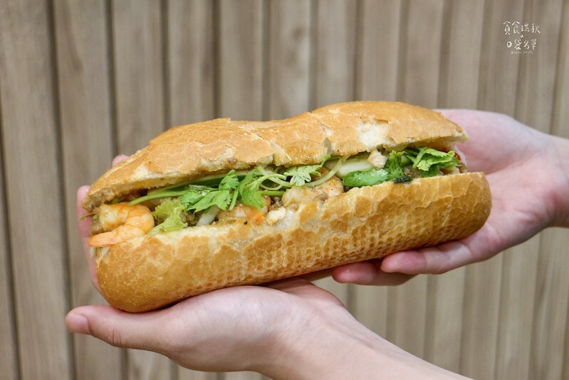 台中西屯|現烤外酥內軟法越潛艇堡、鹹甜口味任君挑選!|樂邦迷