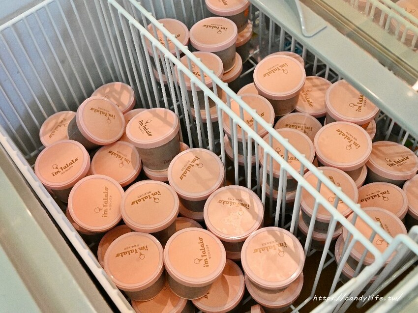 韋爐復刻食鍋|台中厲害火鍋強勢回歸,地點超隱密竟然開在這!超大阿嬤古早味炒鍋當鍋子,建議不要一個人來,開幕期間再加贈肉量!