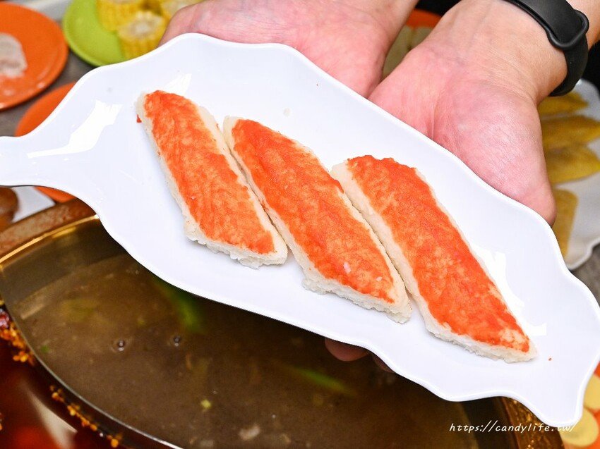 韋爐復刻食鍋|台中厲害火鍋強勢回歸,地點超隱密竟然開在這!超大阿嬤古早味炒鍋當鍋子,建議不要一個人來,開幕期間再加贈肉量!