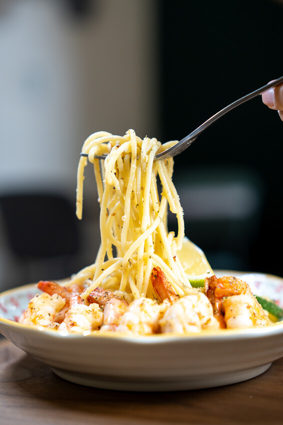 果裹食務所 x 一間讓你愛上定食和義大利麵的小店