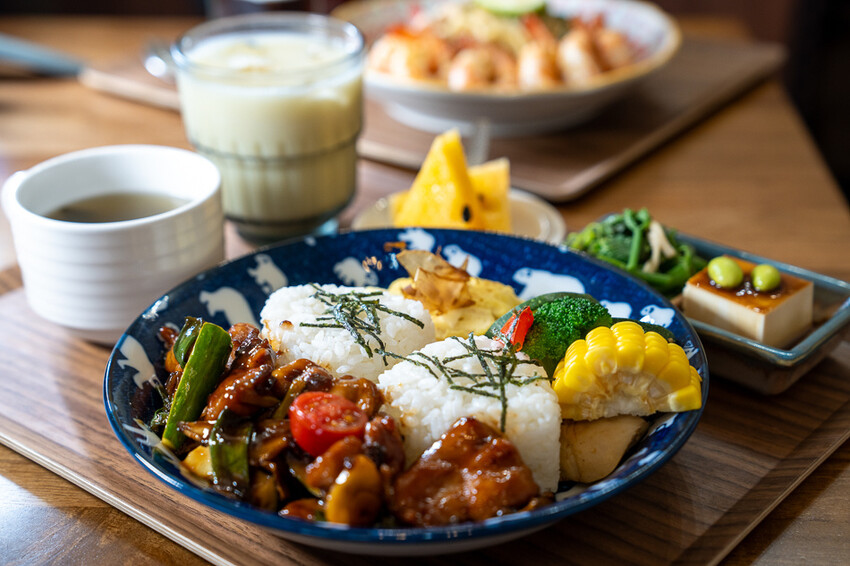 果裹食務所 x 一間讓你愛上定食和義大利麵的小店