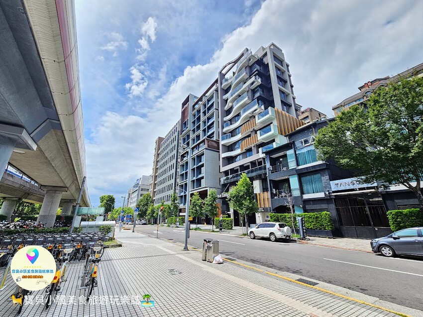 [旅宿]台北 The Tango天閣酒店劍潭館 近士林夜市 士林夜市生活機能十分方便 天璽套房 房內搭配LG變頻滾筒洗