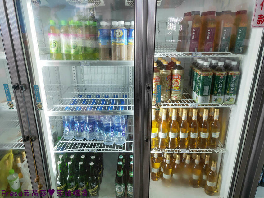 嘉義吃到飽【龍海全蚵宴】新鮮肥美大蚵仔任你吃!多達20道炸物熱炒.汽水甜點│高跟鞋教堂│布袋美食