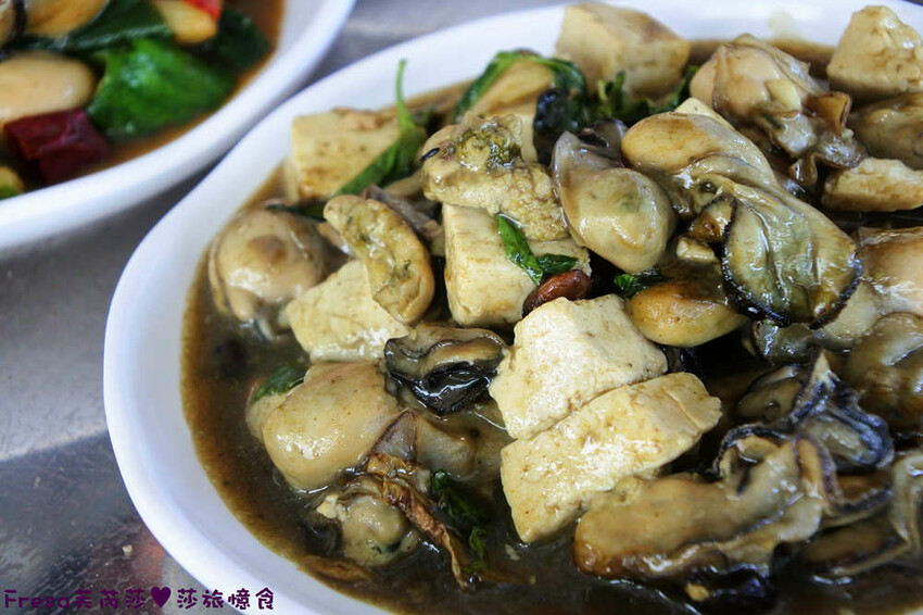 嘉義吃到飽【龍海全蚵宴】新鮮肥美大蚵仔任你吃!多達20道炸物熱炒.汽水甜點│高跟鞋教堂│布袋美食