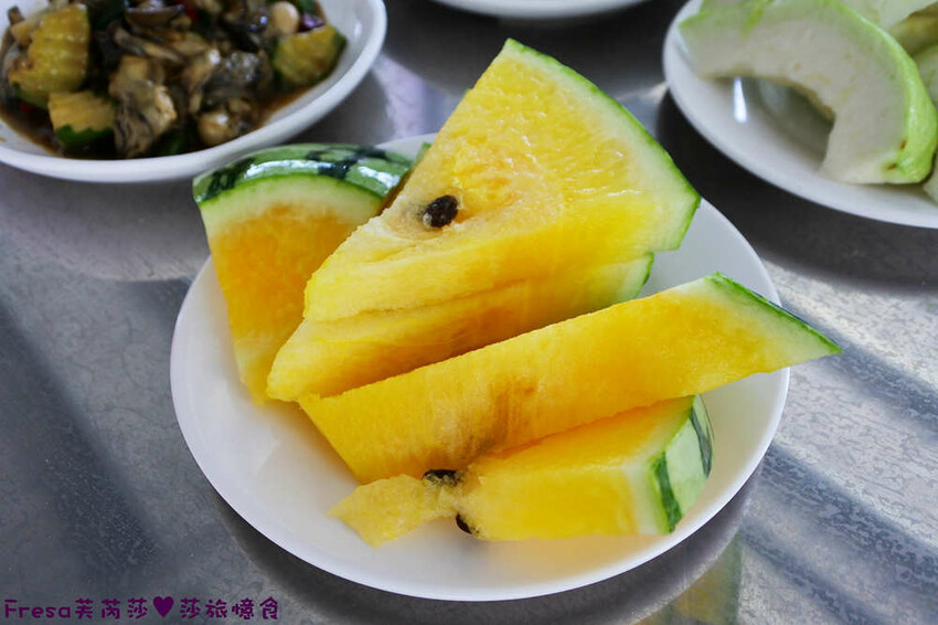 嘉義吃到飽【龍海全蚵宴】新鮮肥美大蚵仔任你吃!多達20道炸物熱炒.汽水甜點│高跟鞋教堂│布袋美食