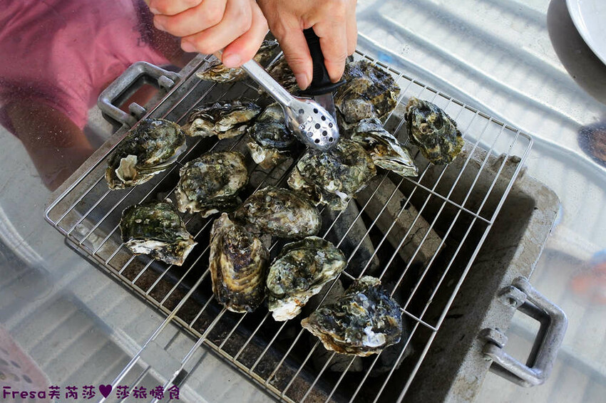 嘉義吃到飽【龍海全蚵宴】新鮮肥美大蚵仔任你吃!多達20道炸物熱炒.汽水甜點│高跟鞋教堂│布袋美食