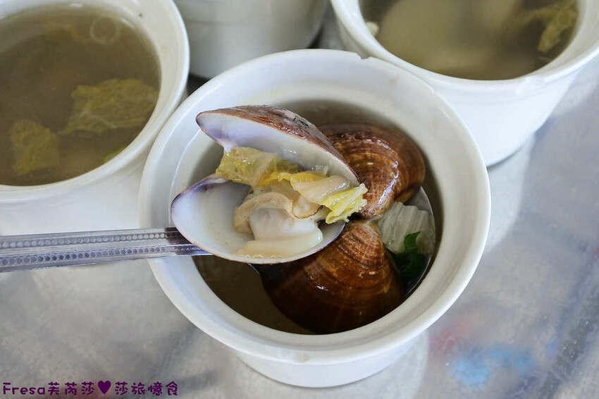 嘉義吃到飽【龍海全蚵宴】新鮮肥美大蚵仔任你吃!多達20道炸物熱炒.汽水甜點│高跟鞋教堂│布袋美食