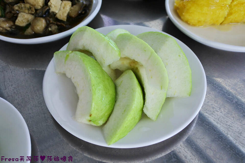 嘉義吃到飽【龍海全蚵宴】新鮮肥美大蚵仔任你吃!多達20道炸物熱炒.汽水甜點│高跟鞋教堂│布袋美食