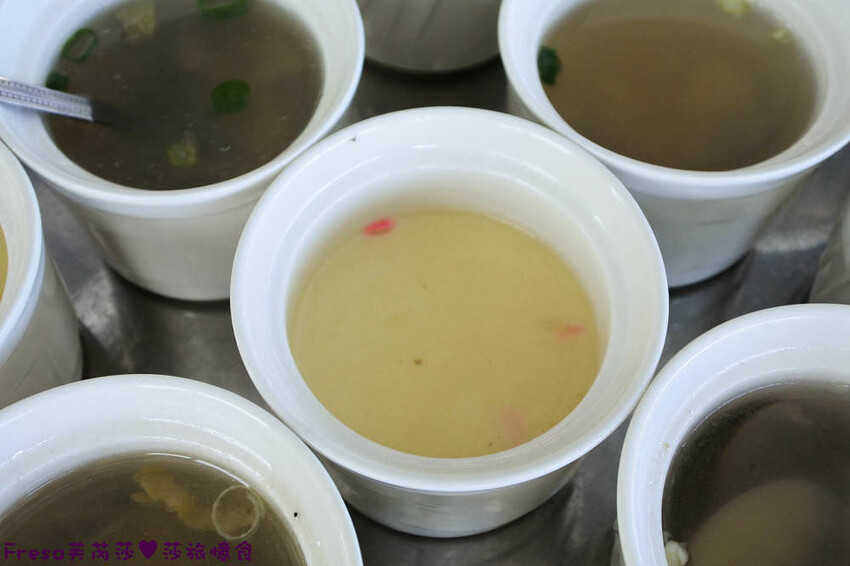 嘉義吃到飽【龍海全蚵宴】新鮮肥美大蚵仔任你吃!多達20道炸物熱炒.汽水甜點│高跟鞋教堂│布袋美食