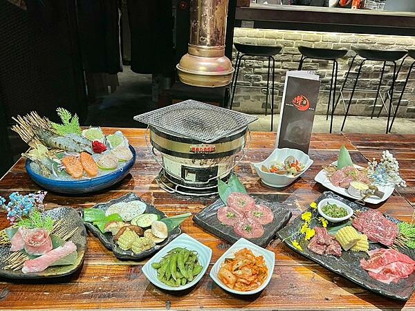 +(東區燒肉)吽Home燒肉~高檔肉質鮮甜多汁、眾多名人網紅 +(東區燒肉)吽Home燒肉~高檔肉質鮮甜多汁、眾多名人網紅