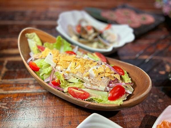 +(東區燒肉)吽Home燒肉~高檔肉質鮮甜多汁、眾多名人網紅 +(東區燒肉)吽Home燒肉~高檔肉質鮮甜多汁、眾多名人網紅