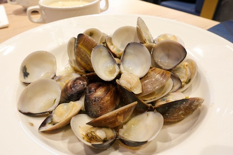 【食記】瀧厚炙燒熟成牛排 蘆洲家樂福店，溼式熟成一吃就上癮，好吃高CP！