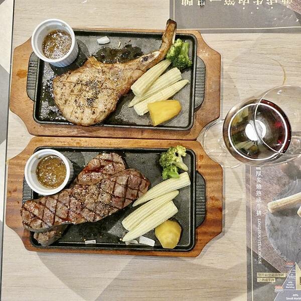 新北市三重美食推薦/瀧厚炙燒熟成牛排-三重店/與朋友二訪美食/不吃牛推薦戰斧豬排與吃牛推薦雙倍無骨肩小排