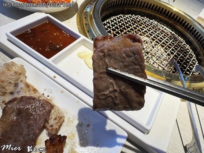 台中||南屯區 白色文青網美風燒肉店 輕井澤集團燒肉新品牌超 台中||南屯區 白色文青網美風燒肉店 輕井澤集團燒肉新品牌超