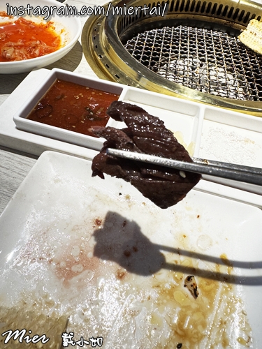 台中||南屯區 白色文青網美風燒肉店 輕井澤集團燒肉新品牌超 台中||南屯區 白色文青網美風燒肉店 輕井澤集團燒肉新品牌超