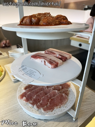 台中||南屯區 白色文青網美風燒肉店 輕井澤集團燒肉新品牌超 台中||南屯區 白色文青網美風燒肉店 輕井澤集團燒肉新品牌超