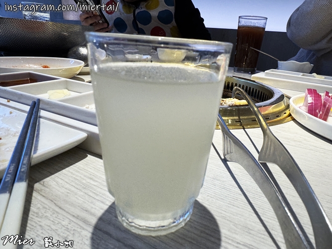 台中||南屯區 白色文青網美風燒肉店 輕井澤集團燒肉新品牌超 台中||南屯區 白色文青網美風燒肉店 輕井澤集團燒肉新品牌超