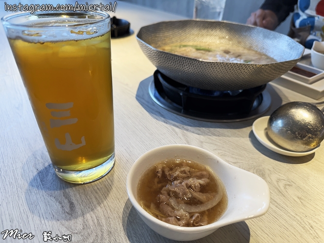 台中||南屯區 白色文青網美風燒肉店 輕井澤集團燒肉新品牌超 台中||南屯區 白色文青網美風燒肉店 輕井澤集團燒肉新品牌超